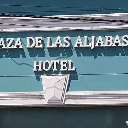 Plaza De Las Aljabas Salta Exterior photo